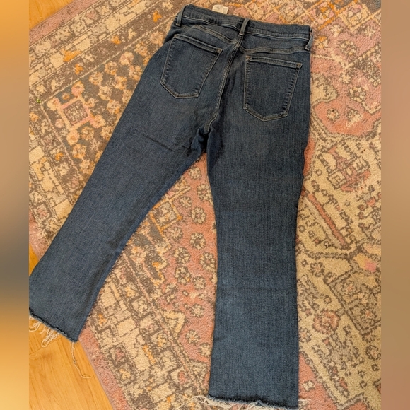 Banana Republic Mid Rise Crop Flare Medium Wash Jeans Size 29 Comfy Casual Denim - Picture 7 of 10